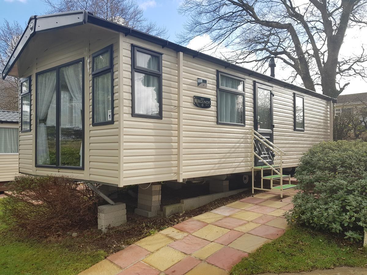 Sunnyglen Holiday Park Villa Saundersfoot Exterior photo